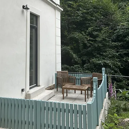 Guest house Lesni Mlyn Depandance 3*